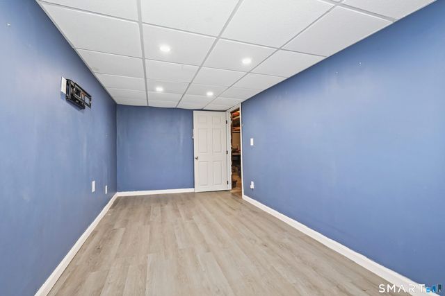 78 Hillcrest Avenue, Meriden, CT 06451