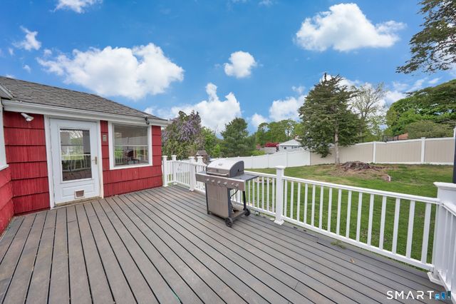 78 Hillcrest Avenue, Meriden, CT 06451