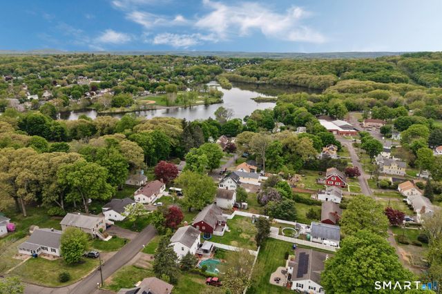 78 Hillcrest Avenue, Meriden, CT 06451