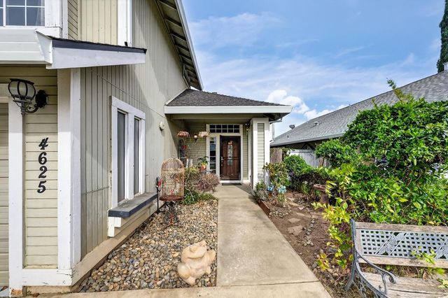 4625 Shade Tree Way, Antelope, CA 95843