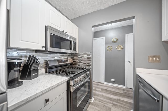 6772 Hamler Drive, 25B, Canal Winchester, OH 43110