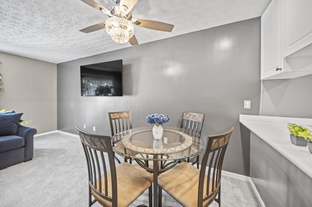 6772 Hamler Drive, 25B, Canal Winchester, OH 43110