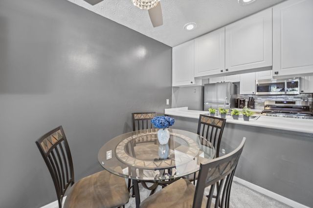 6772 Hamler Drive, 25B, Canal Winchester, OH 43110