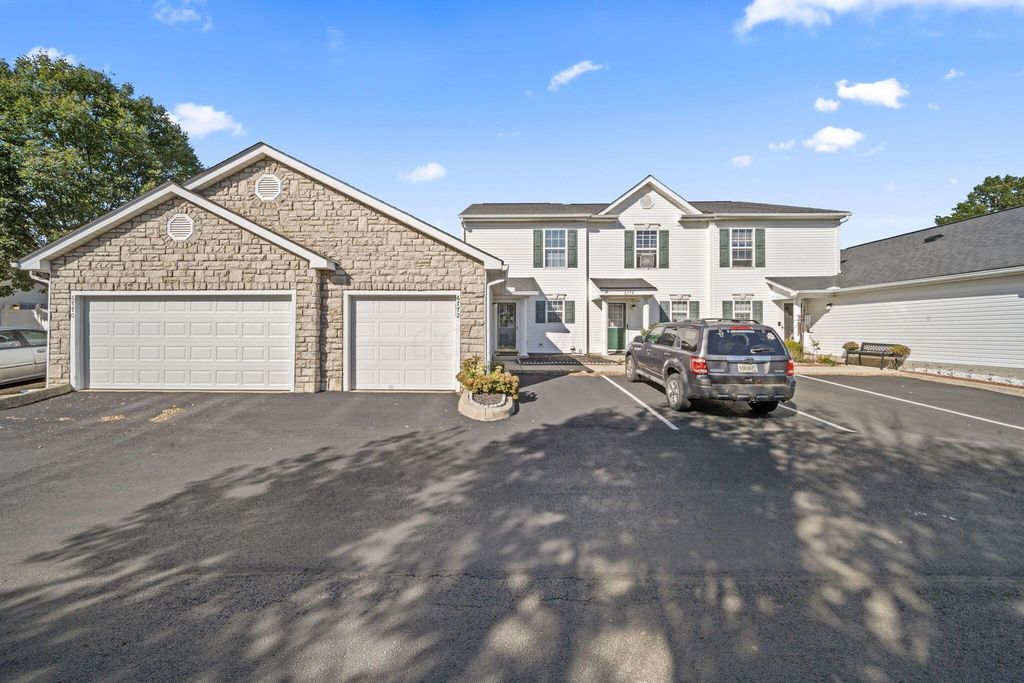 6772 Hamler Drive, 25B, Canal Winchester, OH 43110