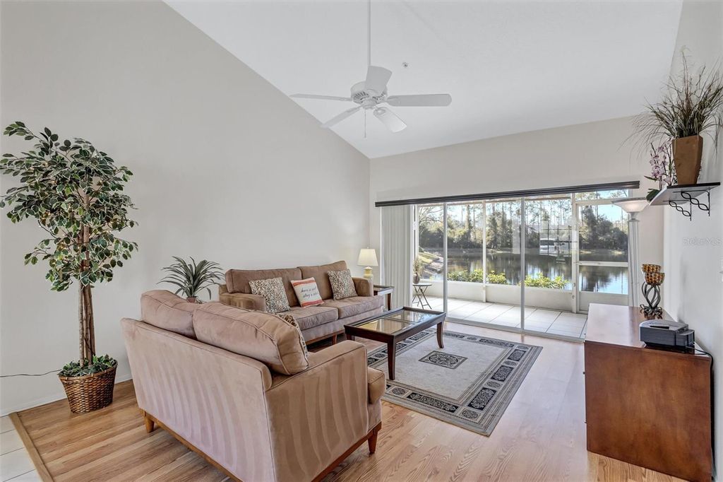 Image 15 of property listing at 5430 FAIR OAKS STREET 5430, Bradenton, FL 34203