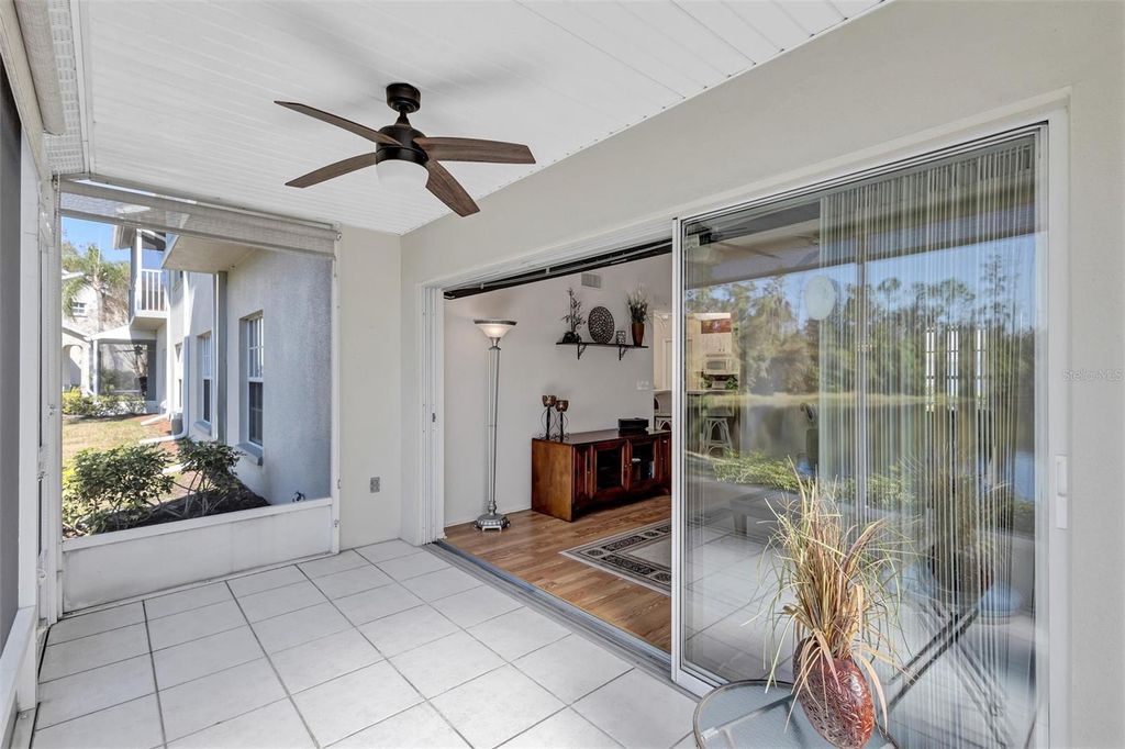 Image 22 of property listing at 5430 FAIR OAKS STREET 5430, Bradenton, FL 34203