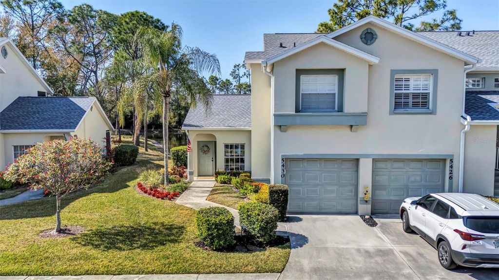 Image 4 of property listing at 5430 FAIR OAKS STREET 5430, Bradenton, FL 34203