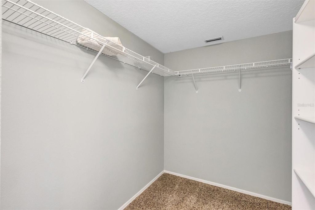 Image 44 of property listing at 5430 FAIR OAKS STREET 5430, Bradenton, FL 34203