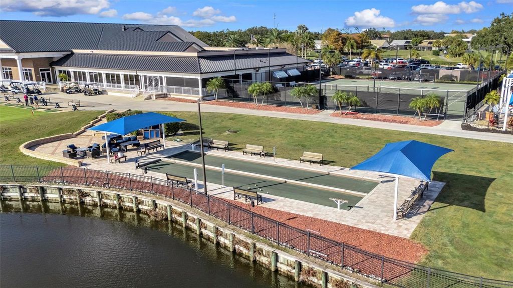 Image 65 of property listing at 5430 FAIR OAKS STREET 5430, Bradenton, FL 34203