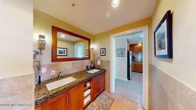 2060 Beach Boulevard, 303, Biloxi, MS 39531