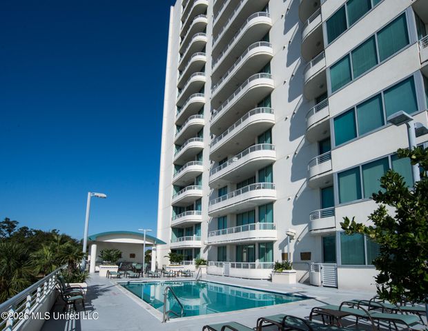 2060 Beach Boulevard, 303, Biloxi, MS 39531