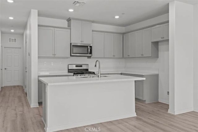 4279 S Hermosa Paseo, Ontario, CA 91761