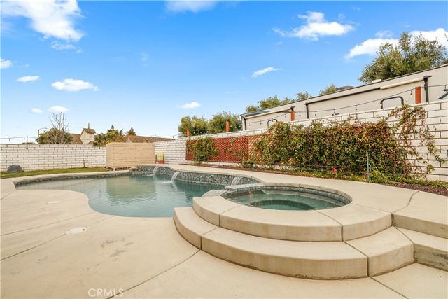 366 Smoke Ridge, Calimesa, CA 92320