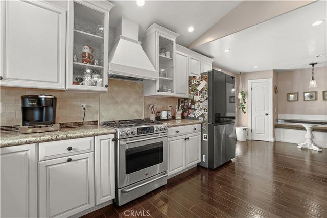 366 Smoke Ridge, Calimesa, CA 92320