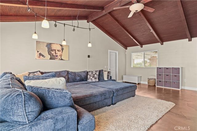 366 Smoke Ridge, Calimesa, CA 92320