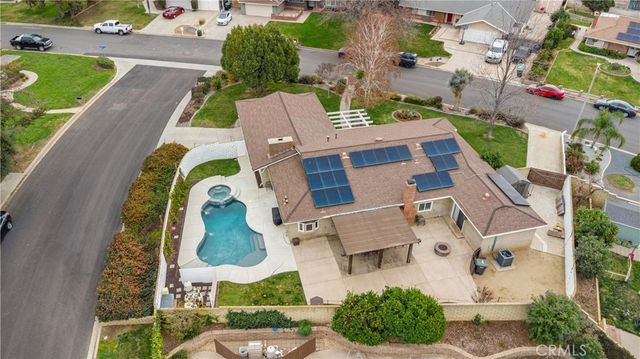 366 Smoke Ridge, Calimesa, CA 92320