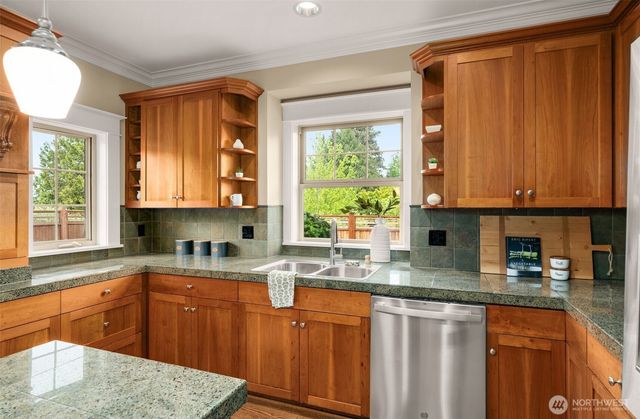 4606 S Andover Street, Seattle, WA 98118