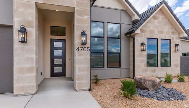 4765 W 1930 S, Hurricane, UT 84737