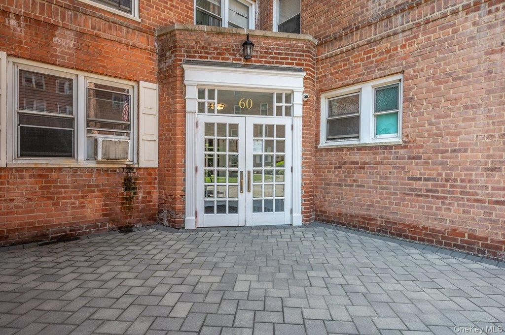 60 Locust Avenue 604A, New Rochelle, NY 10801 — photo 3