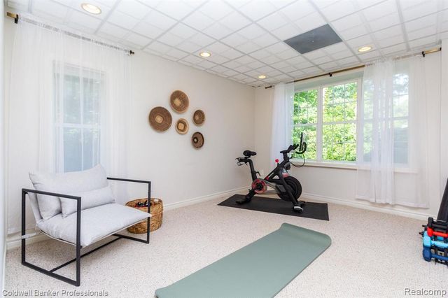 15317 Oak Hollow Drive, Holly, MI 48442