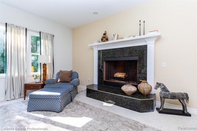 15317 Oak Hollow Drive, Holly, MI 48442