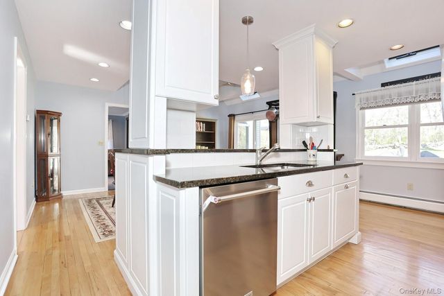1051 Ridgebury Road, New Hampton, NY 10958