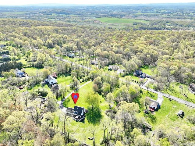 1051 Ridgebury Road, New Hampton, NY 10958