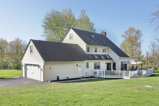 1051 Ridgebury Road, New Hampton, NY 10958
