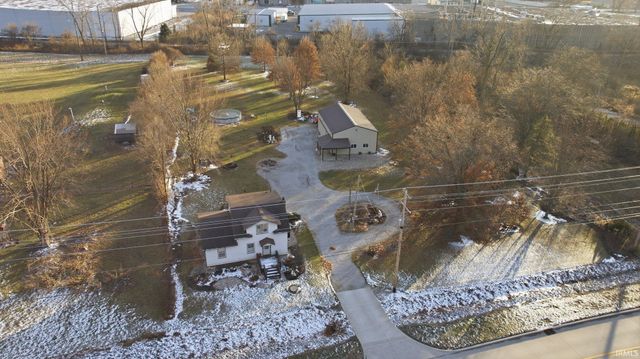 6715 Bass Road, Fort Wayne, IN 46818