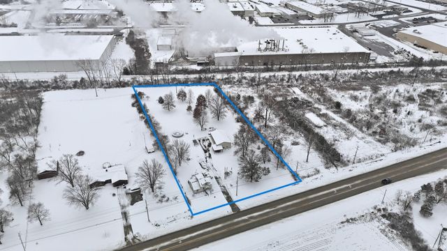 6715 Bass Road, Fort Wayne, IN 46818