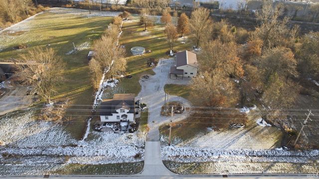 6715 Bass Road, Fort Wayne, IN 46818