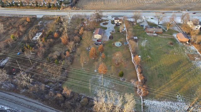 6715 Bass Road, Fort Wayne, IN 46818