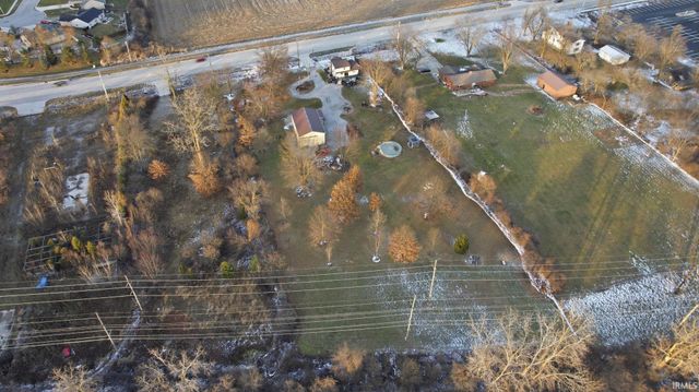 6715 Bass Road, Fort Wayne, IN 46818