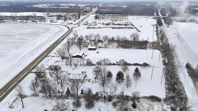 6715 Bass Road, Fort Wayne, IN 46818