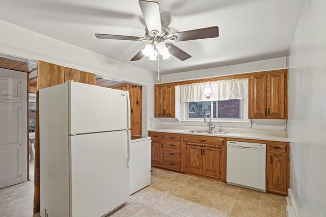 203 EDGEWOOD AVE, Columbia, MO 65203