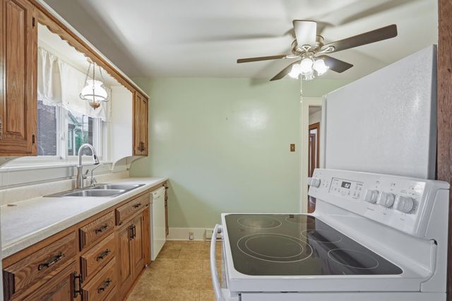 203 EDGEWOOD AVE, Columbia, MO 65203