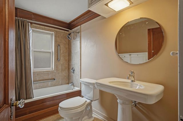 203 EDGEWOOD AVE, Columbia, MO 65203