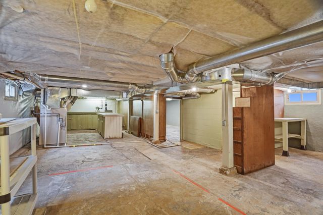 203 EDGEWOOD AVE, Columbia, MO 65203