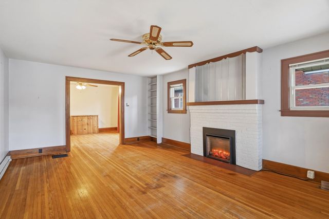 203 EDGEWOOD AVE, Columbia, MO 65203