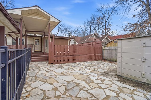 203 EDGEWOOD AVE, Columbia, MO 65203