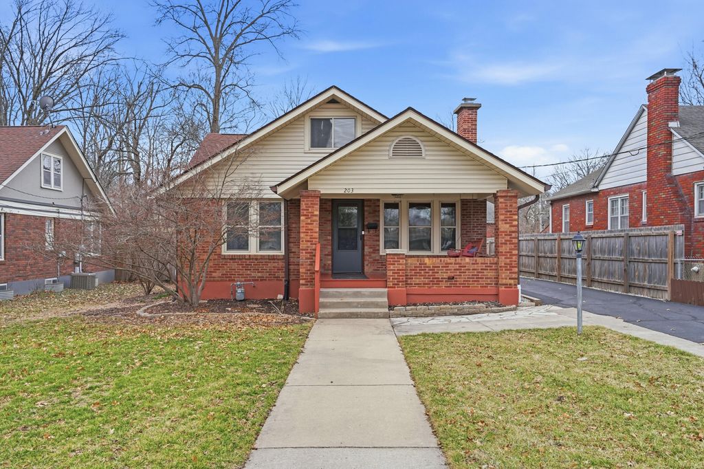 203 EDGEWOOD AVE, Columbia, MO 65203