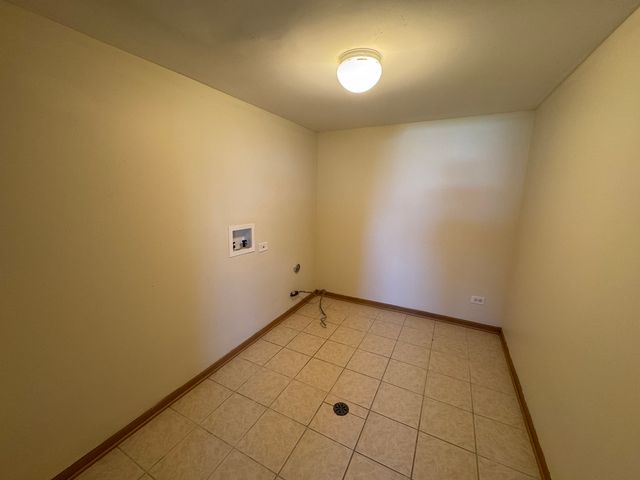 5320 Orchard Trail, Monee, IL 60449