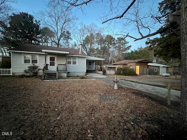 3339 Ebenezer Church Road, Benson, NC 27504