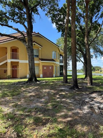 2301 NW 33rd St 107, Oakland Park, FL 33309