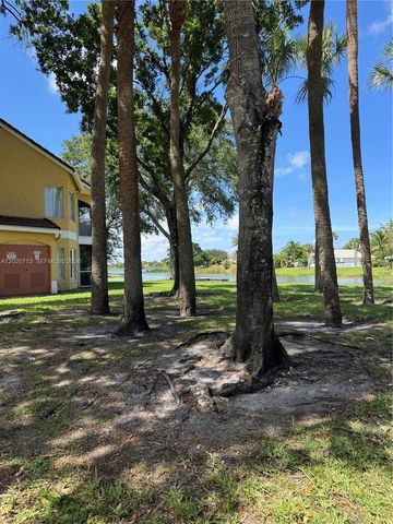 2301 NW 33rd St 107, Oakland Park, FL 33309