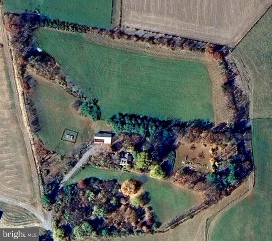 1095 TEXTER MOUNTAIN RD, Robesonia, PA 19551