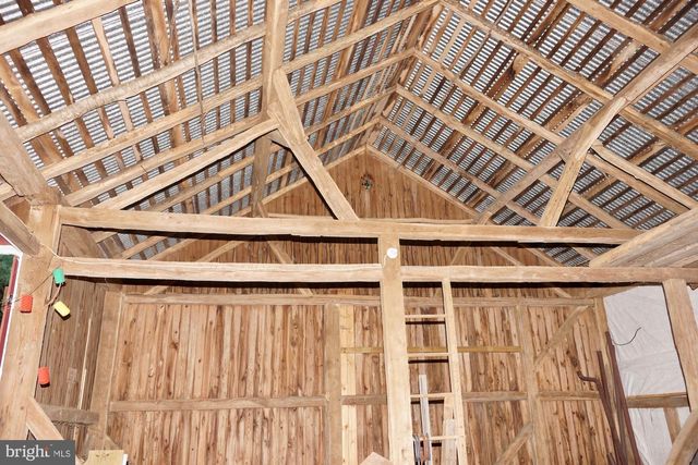 1095 TEXTER MOUNTAIN RD, Robesonia, PA 19551