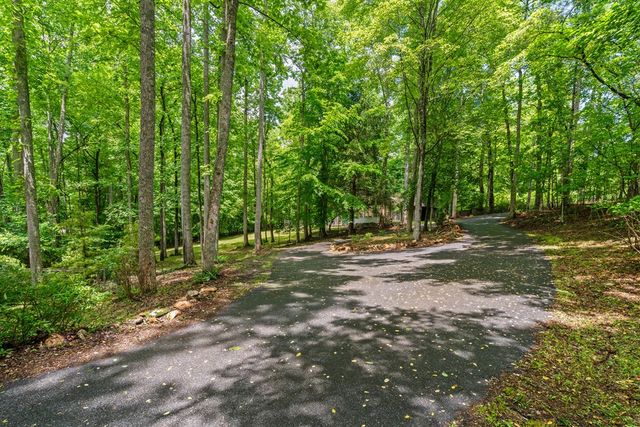 714 Pope Cove Trail, Hayesville, NC 28904
