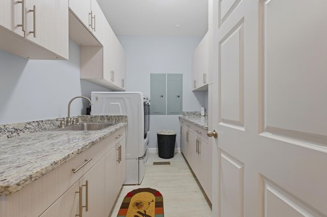 136 Acorn Lane, Santee, SC 29142