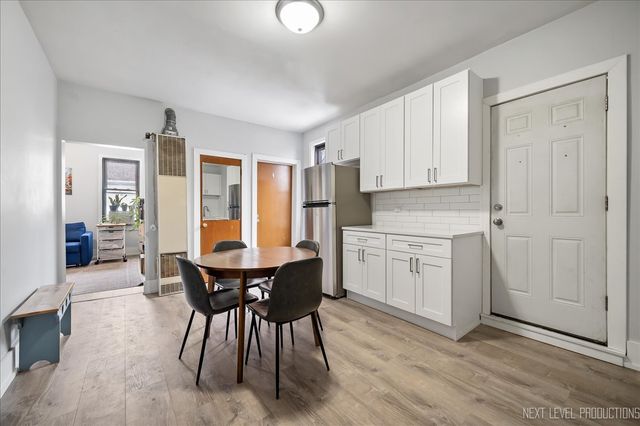 2142 W 18th Street, Chicago, IL 60608